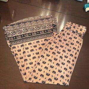EUC moa size medium wide leg Boho rayon soft pants elephants